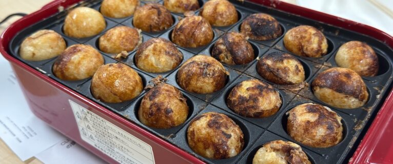 たこ焼きパーティー(決起集会) of the students, by the students, for the students